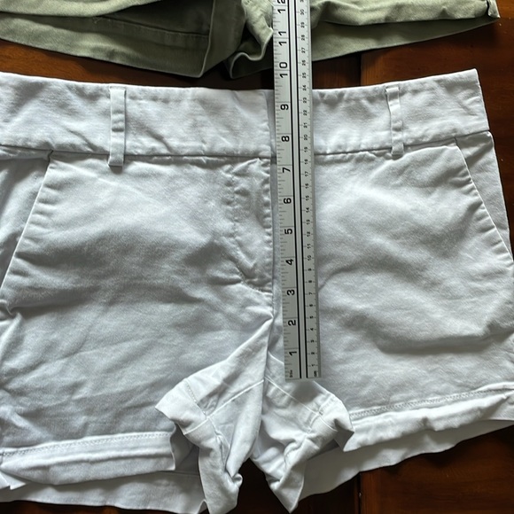 Bundle of womens size 6 loft the riviera short - Picture 8 of 10